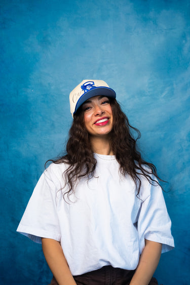 Creighton Script / Cream & Royal