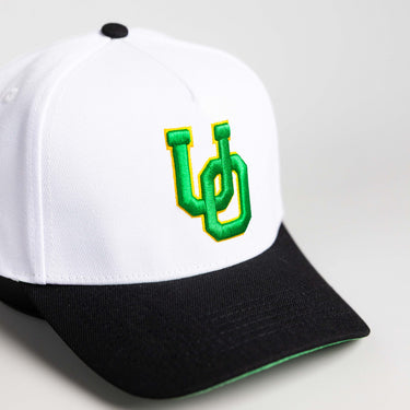 Oregon Color Splash / White & Black