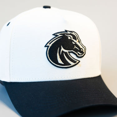 Boise State Broncos Hat White Black Brim Bronco Logo Snapback BSU Team - Front Detail