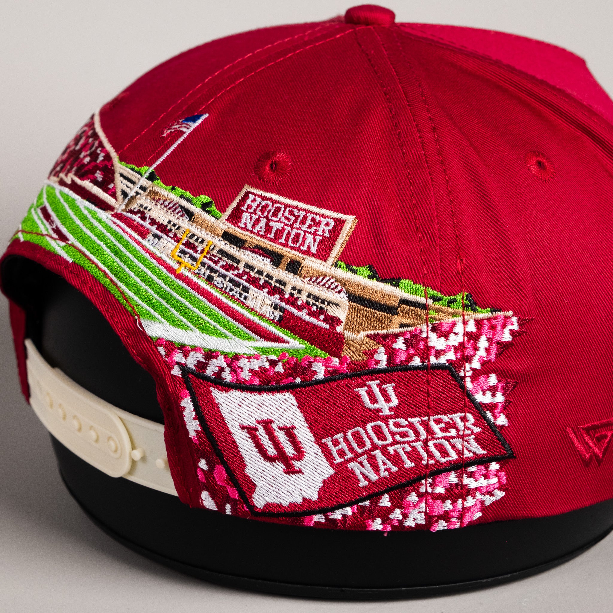 Indiana Hoosiers Hat Crimson Home Crowd Snapback - Side Patch Detail
