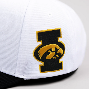 Iowa Hawkeyes Hat White & Black Corduroy Stadium Pulse Snapback - Side Patch Detail