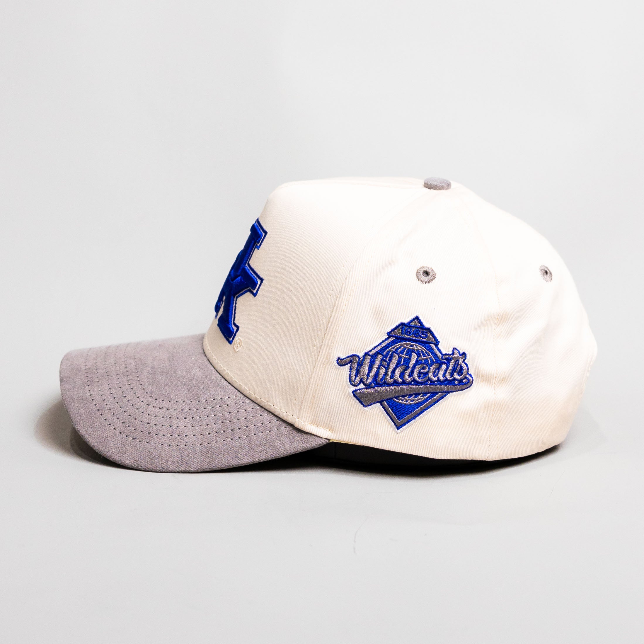 Kentucky Wildcats UK Hat Cream Grey Suede Brim Wildcats Patch Snapback UK - Side Patch