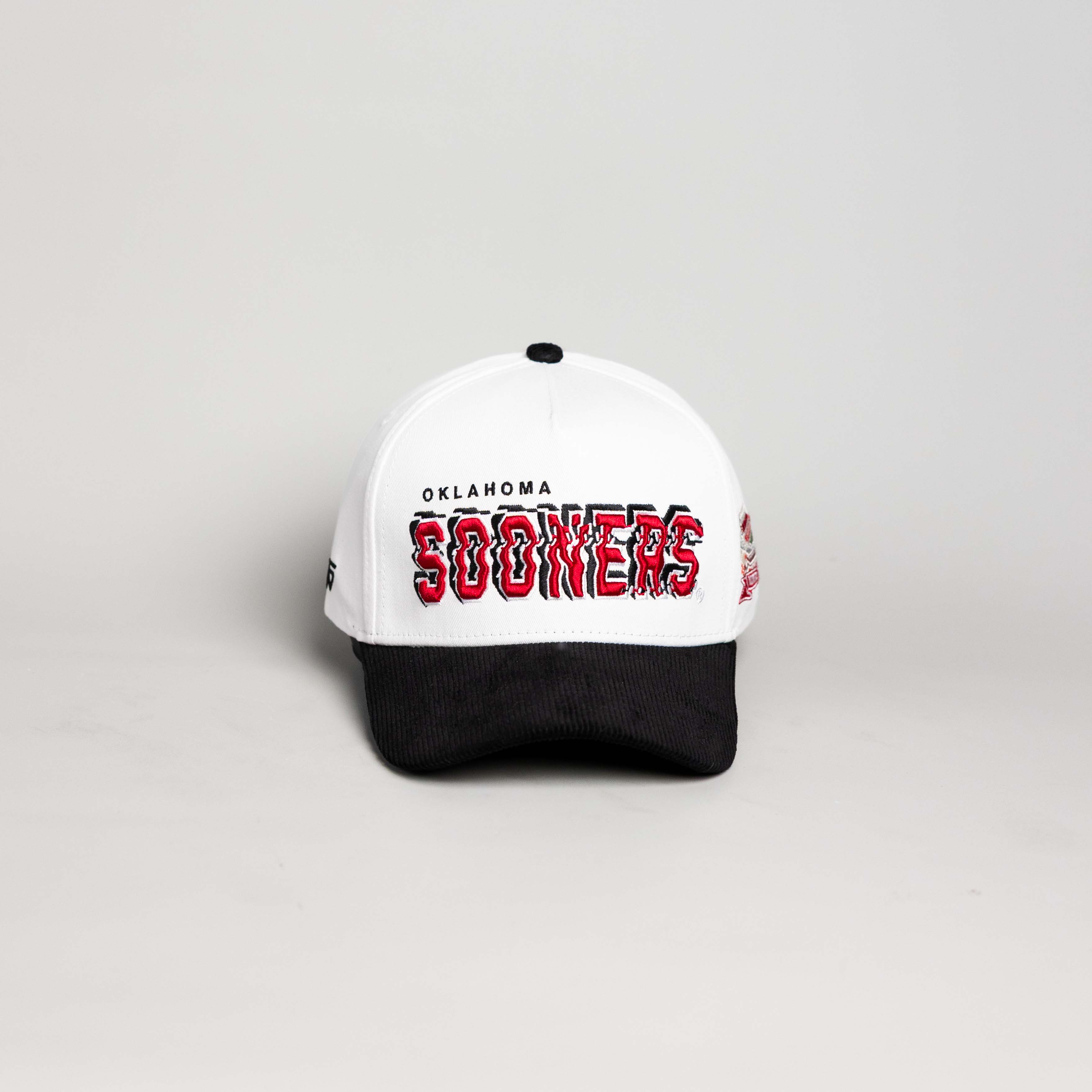 Oklahoma Sooners Hat White & Black Stadium Pulse - Front Panel