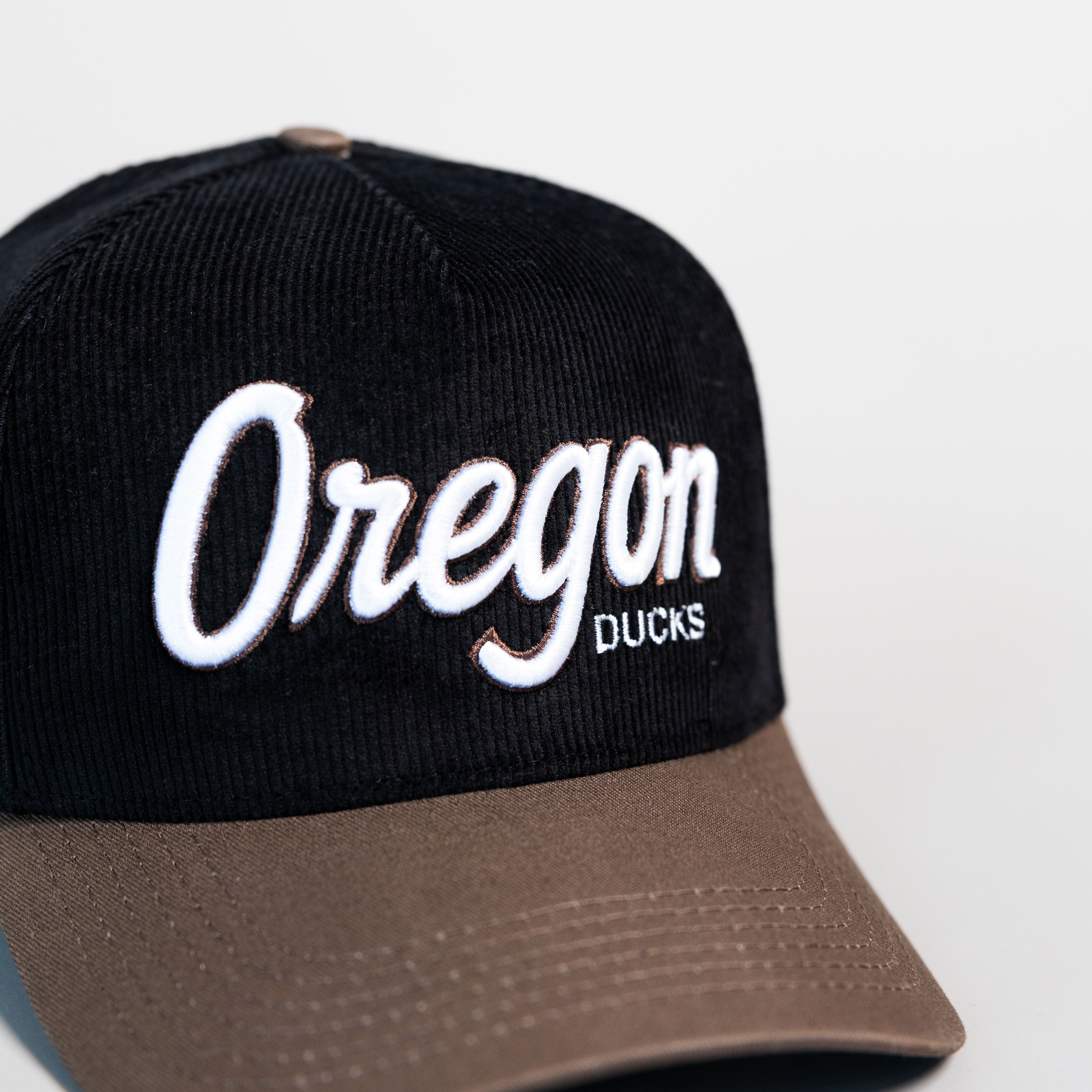 Oregon Ducks Hat Black Corduroy Brown Suede Brim Snapback College UO - Front Detail