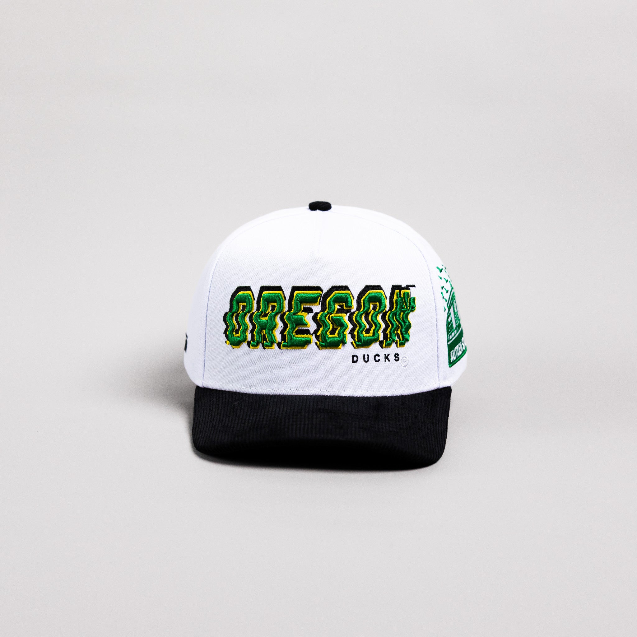 Oregon Ducks Hat White & Black Corduroy Stadium Pulse Snapback - Front Panel