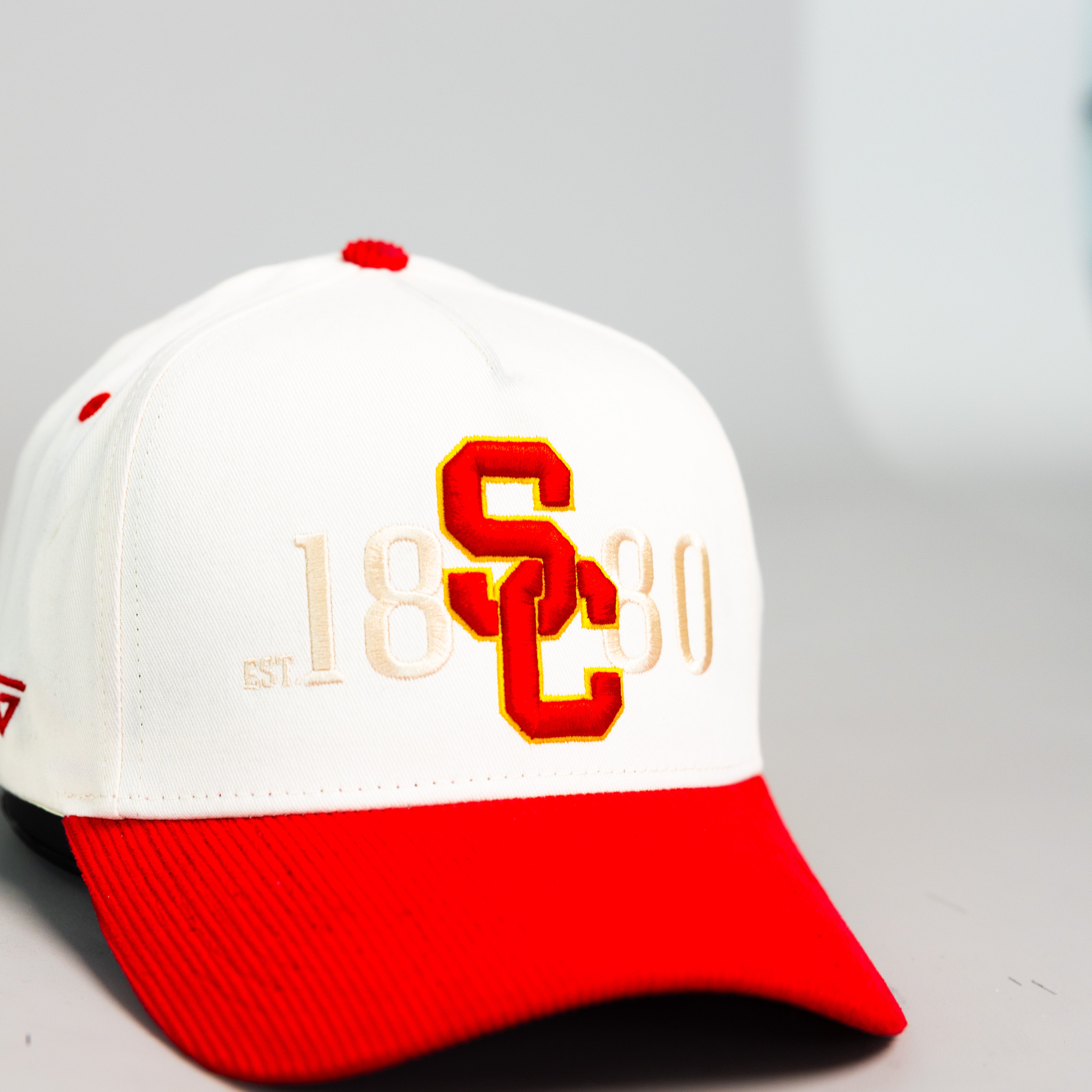 USC Trojans Kids Hat Cream & Cardinal 1880 Snapback - Front Detail