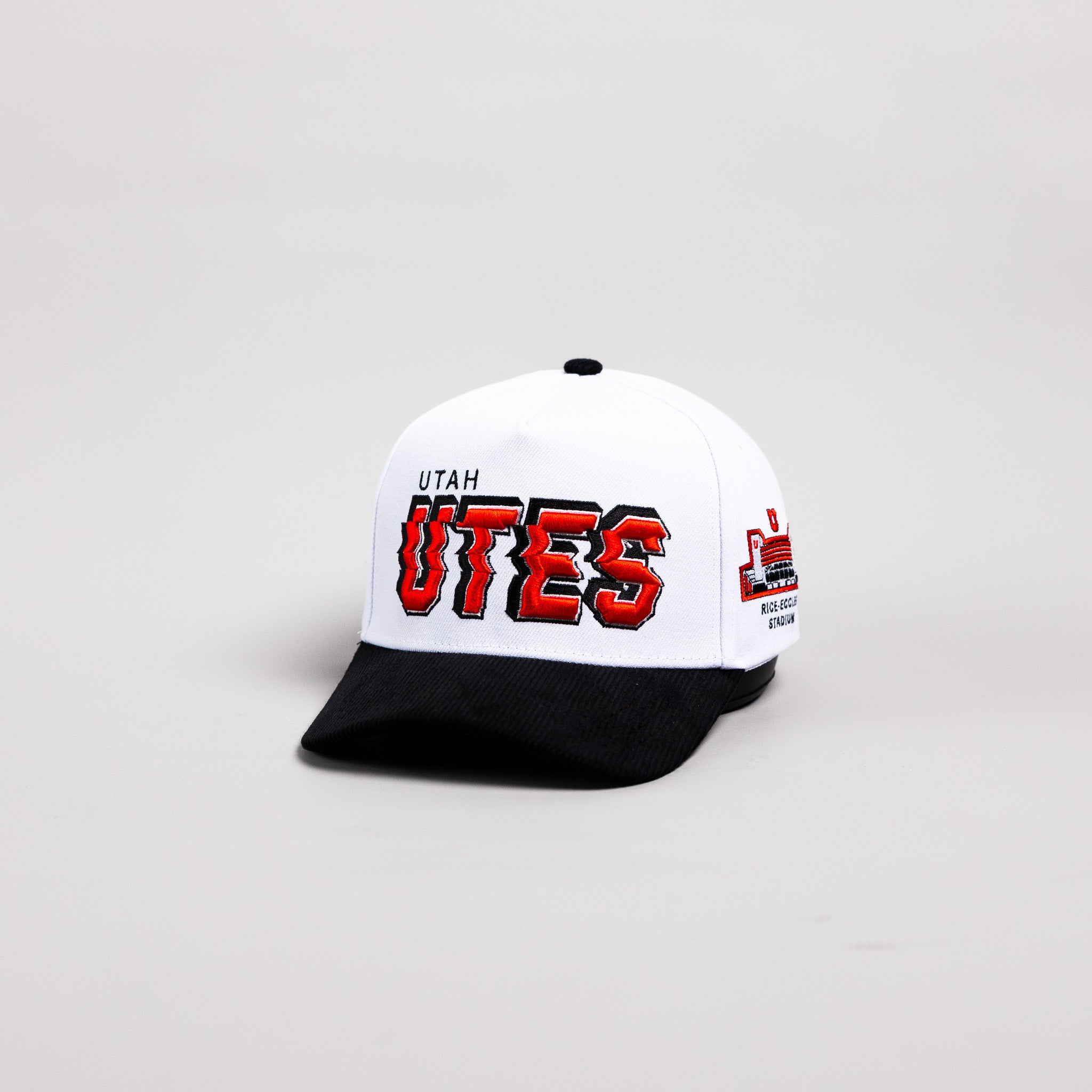 Utah Utes Hat White & Black Corduroy Stadium Pulse Snapback - Angled View