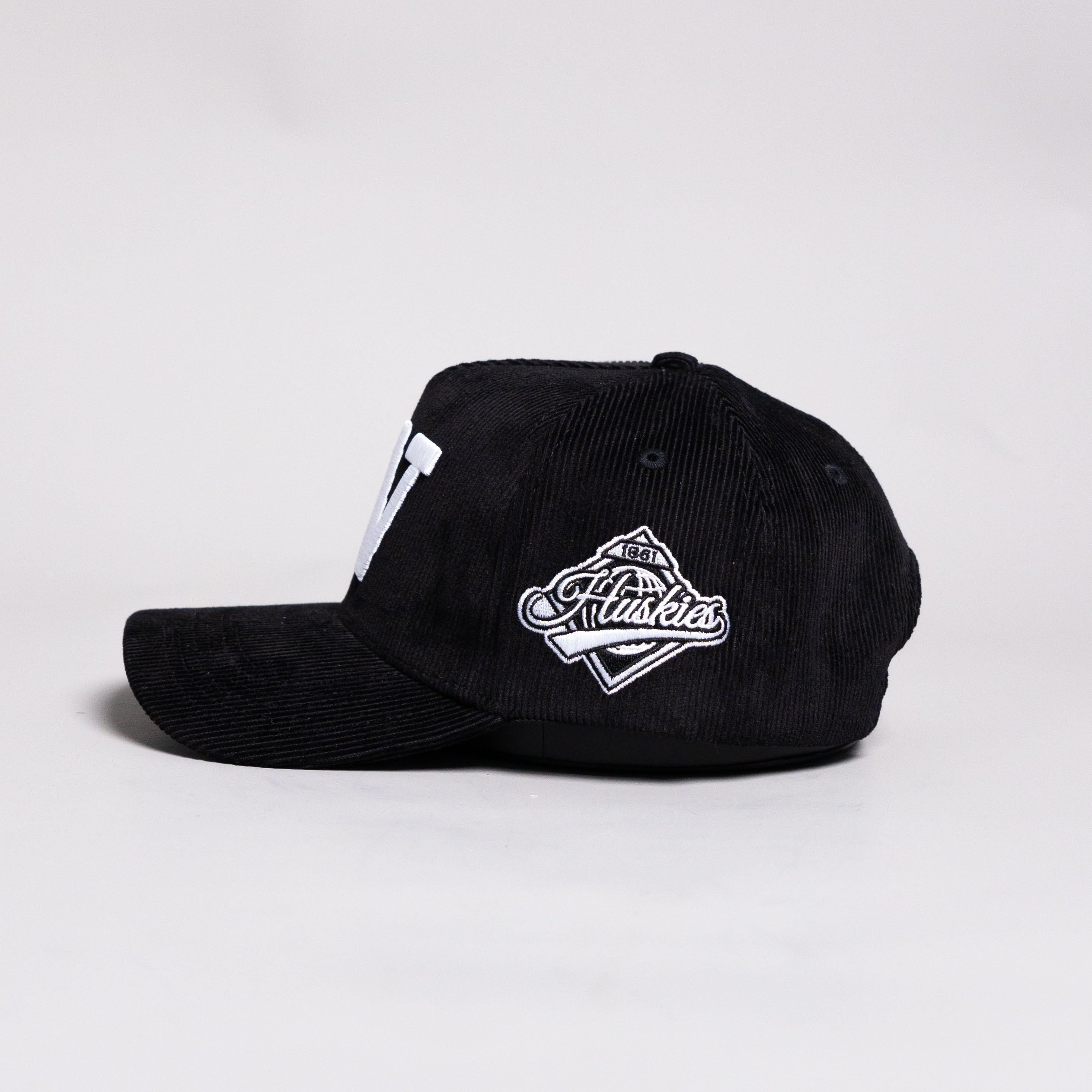 Washington Huskies Hat Black Corduroy Blacktop Snapback - Side Patch