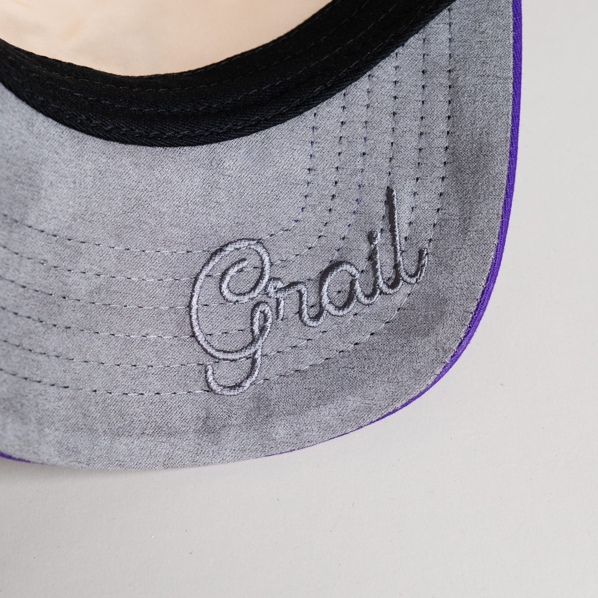 Washington Huskies Hat Cream & Purple Home Crowd Snapback - Underbrim Detail