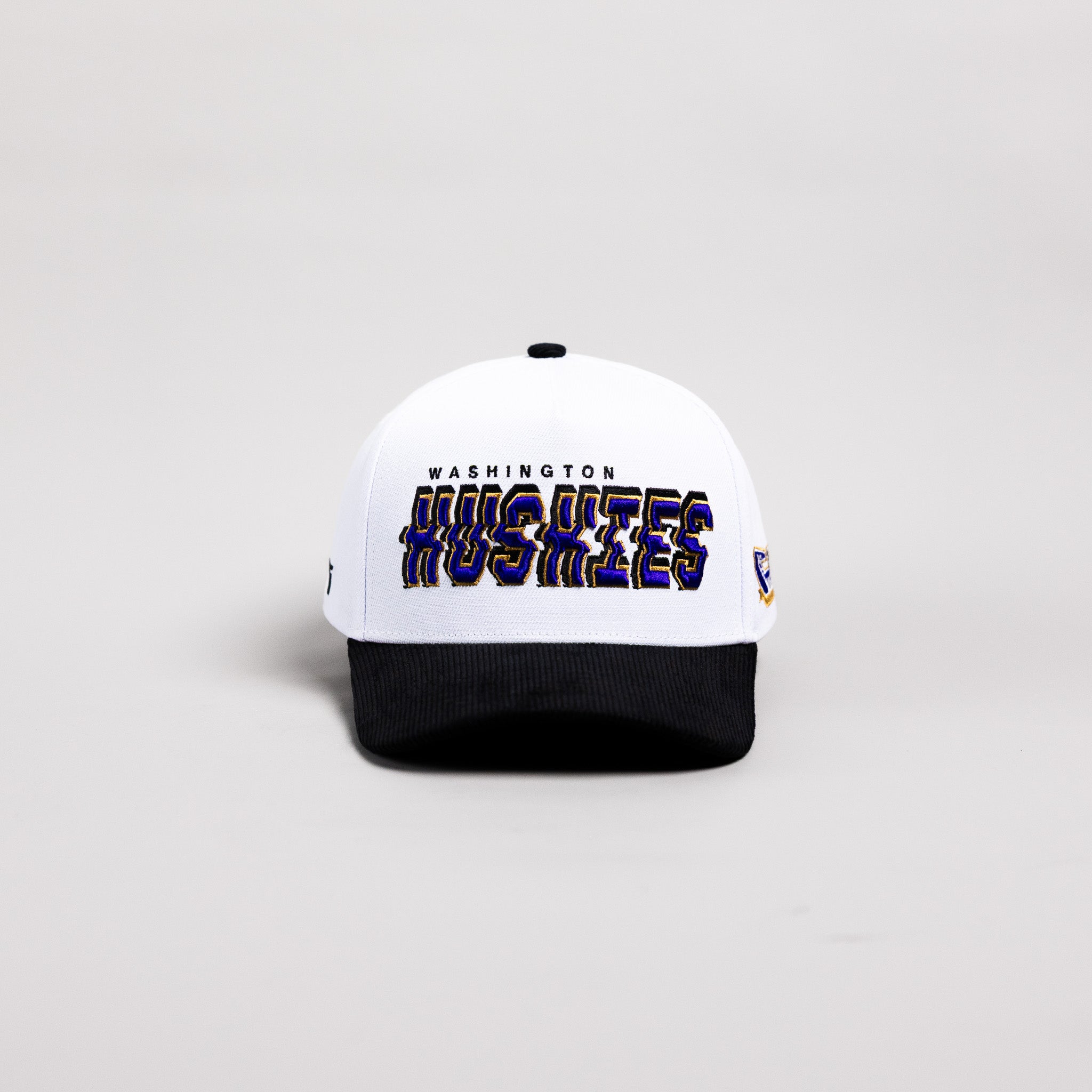Washington Huskies Hat White & Black Corduroy Stadium Pulse Snapback - Front Panel